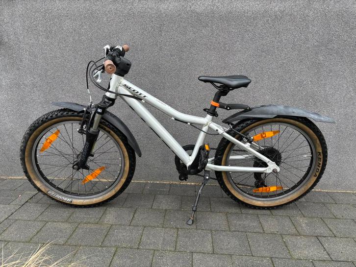 Scott Scale 200 | 20 inch kinderfiets | alloy silver, Fietsen en Brommers, Fietsen | Kinderfietsjes, Zo goed als nieuw, 20 inch of meer