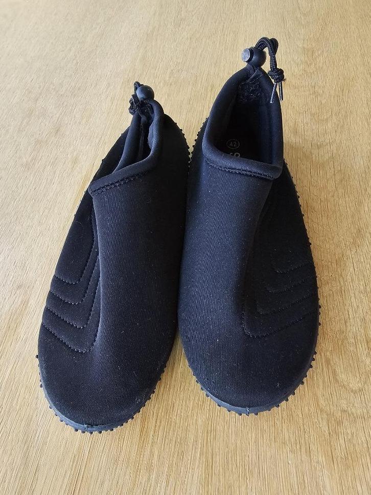 Zwarte rivierschoenen (SPORT - 42), Kleding | Heren, Schoenen, Zo goed als nieuw, Overige typen, Zwart, Ophalen of Verzenden