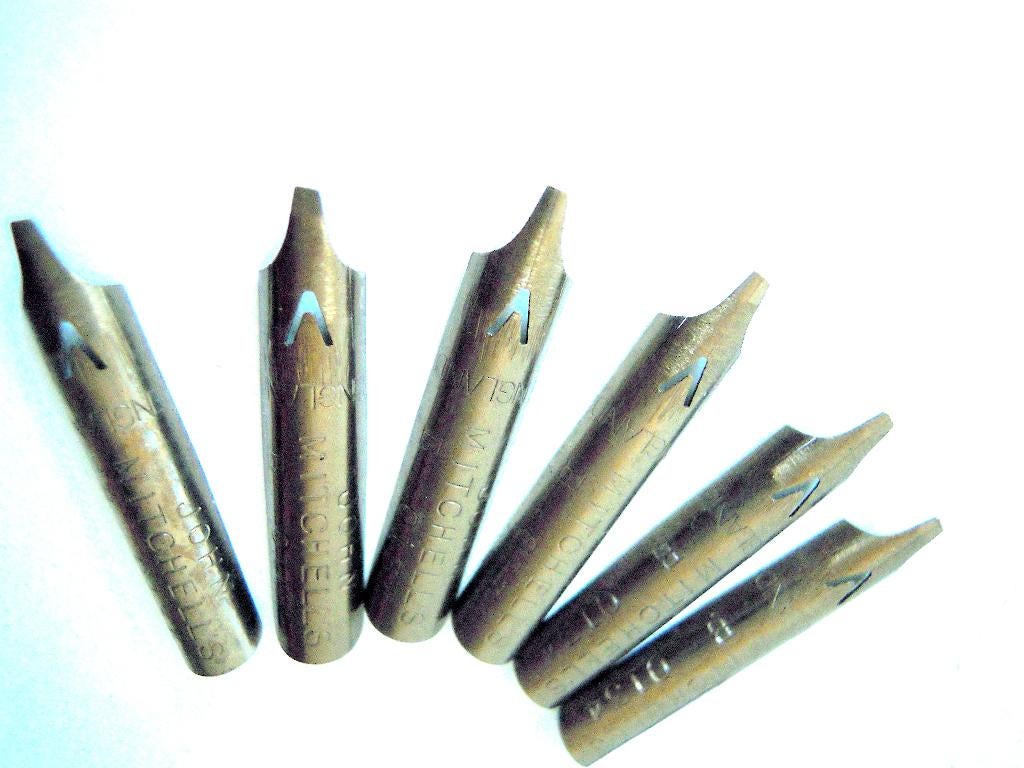 Ancien étui en métal avec 10 stylos Mitchell's neufs, Antiquités & Art, Curiosités & Brocante, Enlèvement ou Envoi