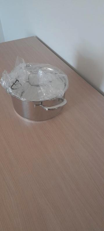 revol kookpot 18cm stainless steel 18/10 (inox) beschikbaar voor biedingen