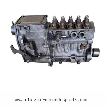 Brandstofpomp Mercedes w123 300D 300TD 80pk (om617) beschikbaar voor biedingen