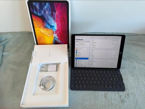 ipad Air 3 Wifi 64 gb 4G Cellulair + Apple Toetsenbord, Computers en Software, Apple iPads, Zo goed als nieuw, Apple iPad Air