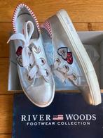 Superbes baskets argentées River Woods pour femmes taille 39, Vêtements | Femmes, Chaussures, Envoi, Comme neuf, Sneakers et Baskets