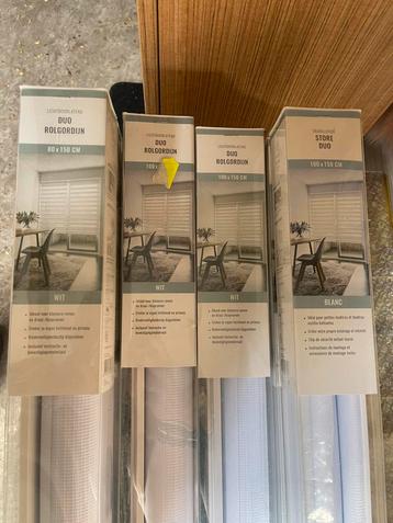 Rolgordijnen nieuw gekocht en nooit gebruikt 6 stuks beschikbaar voor biedingen