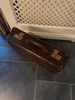 Valise ancienne, Comme neuf