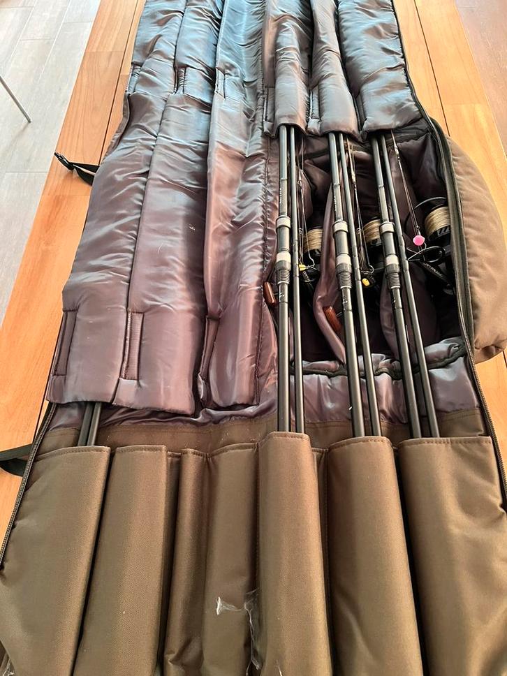 Karperuitzet te koop, Watersport en Boten, Hengelsport | Karpervissen, Zo goed als nieuw, Complete set, Ophalen