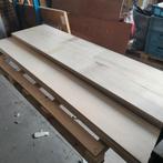 13 planches de contreplaqué, Ophalen