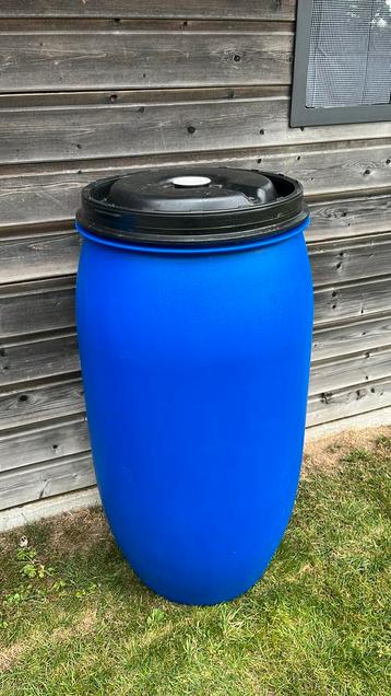 Regenton waterton beschikbaar voor biedingen