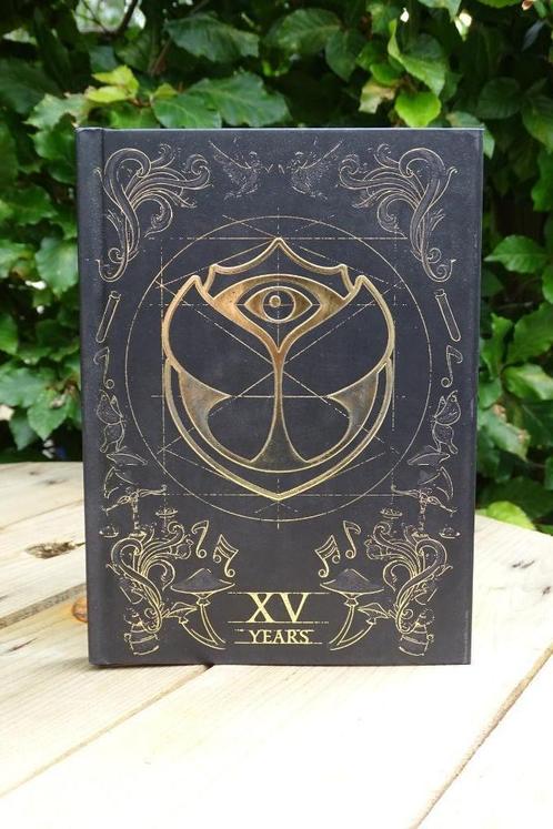 Tomorrowland 2019 - XV Years (5 cd's), Cd's en Dvd's, Cd's | Dance en House, Zo goed als nieuw, Dance Populair, Boxset, Ophalen of Verzenden