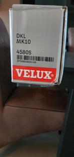 2 ST. VELUX VERDUISTEREND ROLGORDIJN TAUPE GGL MK10 ALU, Ophalen, Nieuw