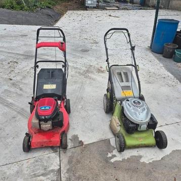 2 Honda 4.5 en 173cc Central Park grasmaaier beschikbaar voor biedingen