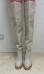 Knielaarzen Laura Boots witte leer maat 38, Kleding | Dames, Ophalen of Verzenden