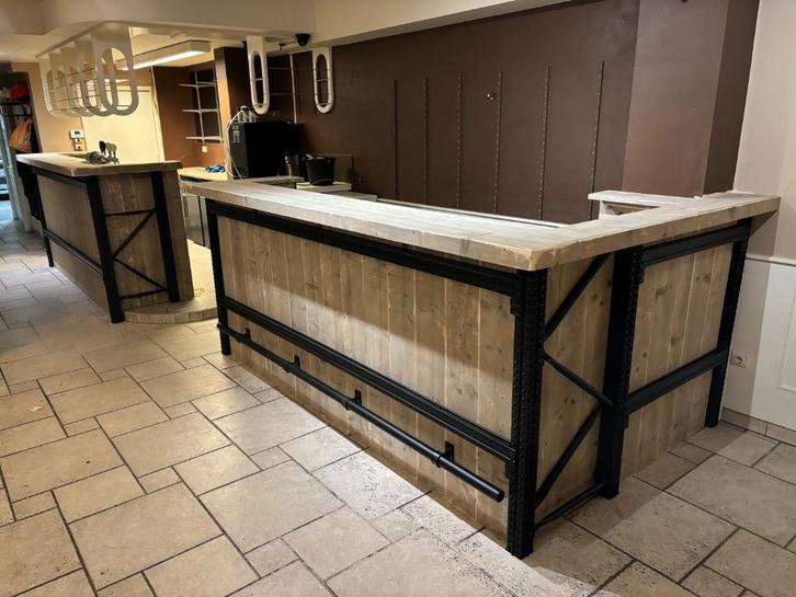 Unieke industriele toog, balie van staal met steigerhout, Zakelijke goederen, Horeca | Meubilair en Inrichting, Meubilair, Nieuw in verpakking