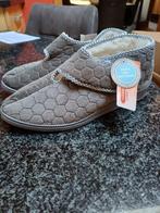 Pantoufles Damart Femmes 41, Nieuw, Ophalen of Verzenden, Damart, Pantoffels of Sloffen