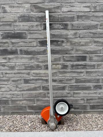 STIHL FCS-KM KANTENMAAIER  beschikbaar voor biedingen