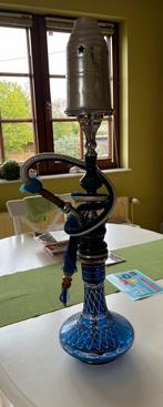 Une très belle chicha voir la photo plus d’infos 0471/118062, Verzamelen, Rookartikelen, Aanstekers en Luciferdoosjes, Zo goed als nieuw