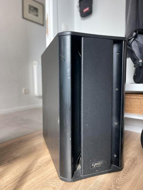 QSC KSUB 1000w active subwoofer, Audio, Tv en Foto, Luidsprekerboxen, Subwoofer, Ophalen