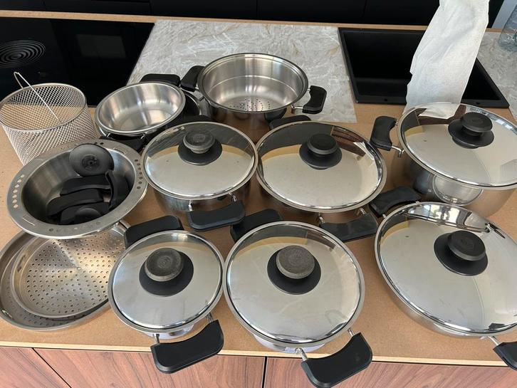 Set de marmites en inox NCS avec accessoires, Maison & Meubles, Cuisine | Casseroles & Poêles, Utilisé, Ensemble de casseroles