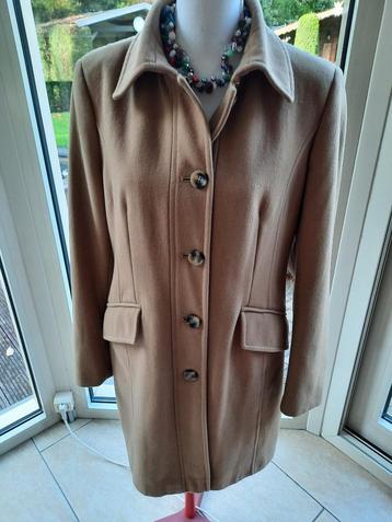 Knappe mantel STILE BENETTON - 38/40 beschikbaar voor biedingen