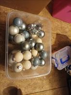 kerstballen en kerstversiering, Ophalen, Gebruikt