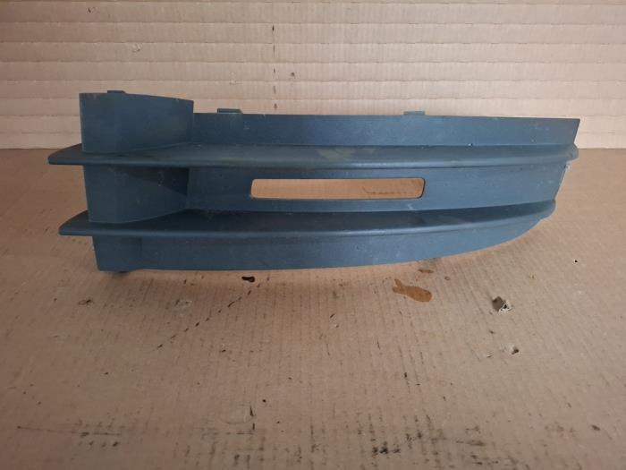 Bumper Rooster van een Volkswagen Caddy, Auto-onderdelen, Carrosserie, Bumper, Volkswagen, Gebruikt, 3 maanden garantie, Ophalen of Verzenden