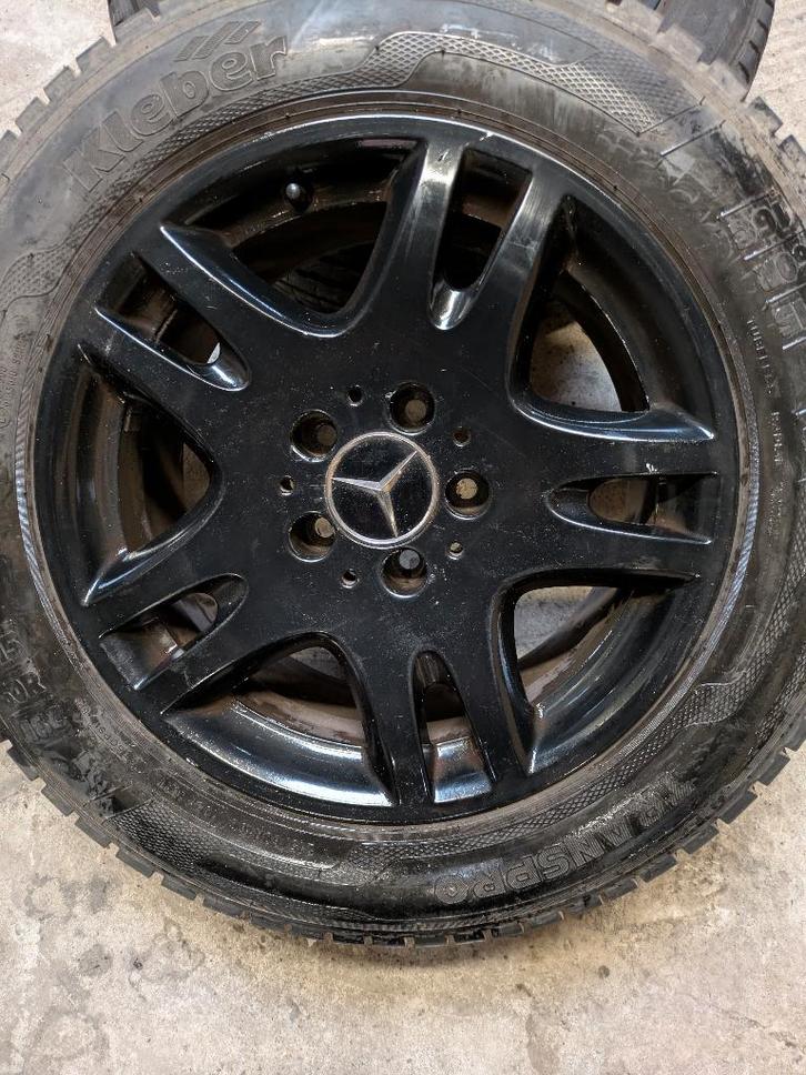 4 velgen en banden voor Vito, Auto-onderdelen, Banden en Velgen, Band(en), Zomerbanden, 16 inch, 215 mm, Bestelwagen, Gebruikt