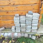 Gratis brikken en klinkers, Doe-het-zelf en Bouw, Metselstenen, Ophalen, Gebruikt, Beton