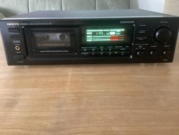 Onkyo Integra TA 207 3 head 3 motor Dolby B + C (Nakamichi). beschikbaar voor biedingen