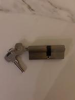 Yale cilinderslot 40/30, Ophalen, Nieuw, Slot