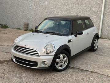 Mini Cooper D 1.6D 112PK Digitale Airco - BiColor - Euro 5! beschikbaar voor biedingen