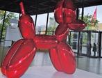 Jeff Koons " Red Balloon Dog" handgesigneerd + invitaties, Antiek en Kunst, Ophalen of Verzenden