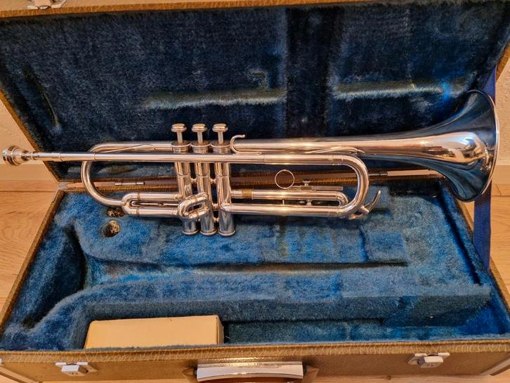 Yamaha trompet verzilverd in nieuwstaat, Musique & Instruments, Instruments à vent | Trompettes, Comme neuf, Trompette en si bémol