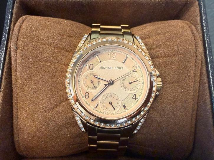 Michael Kors horloge in roségoudkleur MK5263 nieuwstaat, Handtassen en Accessoires, Horloges | Dames, Zo goed als nieuw, Goud