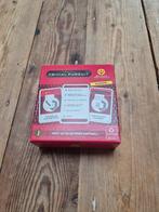 Trivial Pursuit Kaartspel - Rode Duivels (Red Devils editie), Een of twee spelers, Ophalen, Nieuw, Hasbro gaming