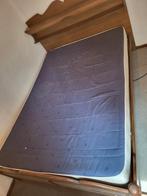 Gratis bed en matras 140x200, Ophalen, Gebruikt