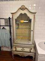 Elegante vitrinekast in barok/rococo stijl, Huis en Inrichting, Kasten | Vitrinekasten, Ophalen, Gebruikt, 50 tot 100 cm, 150 tot 200 cm