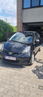 Toyota Aygo te koop, Auto's, Toyota, Voorwielaandrijving, Stof, Zwart, Zwart