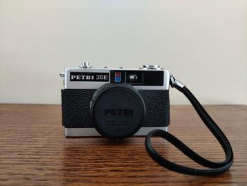 Petri 35E - camera, Enlèvement ou Envoi, Comme neuf
