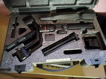Gimbal stabilisateur Feiyutech AK2000 & follow focus beschikbaar voor biedingen