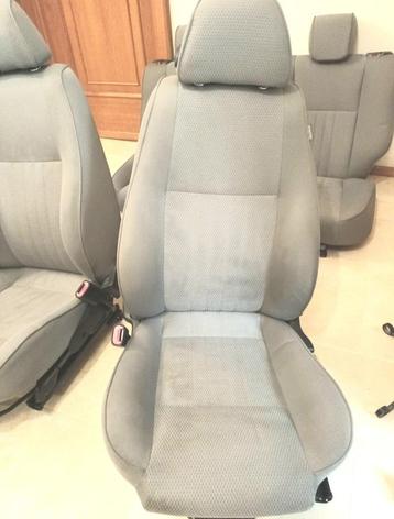 A Donner : sièges tissus Alfa 147, Autos, Achat, Particulier, Tissu
