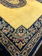 Grote tapijt handgeknoopt, Huis en Inrichting, Ophalen of Verzenden, Zo goed als nieuw