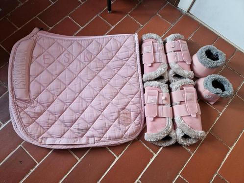 Setjes full dressuur en sping, Dieren en Toebehoren, Paarden en Pony's | Dekens en Dekjes, Zo goed als nieuw, Dekje, Ophalen of Verzenden