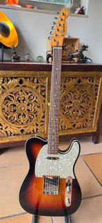 Squier Classic Vibe Bariton op maat gemaakte telecaster, Muziek en Instrumenten, Ophalen, Zo goed als nieuw