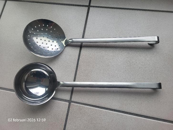 Inox 18/10 pollepel & schuimspaan, Maison & Meubles, Cuisine | Ustensiles de cuisine, Comme neuf, Enlèvement ou Envoi