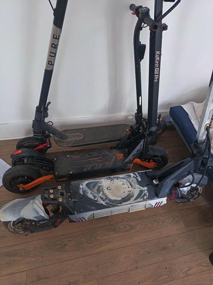 kukirin g3 pro custom galaxie, Vélos & Vélomoteurs, Trottinettes, Utilisé, Enlèvement