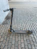 Ninebot G30 Max, Fietsen en Brommers, Steps, Ophalen, Zo goed als nieuw, Elektrische step (E-scooter), Ninebot