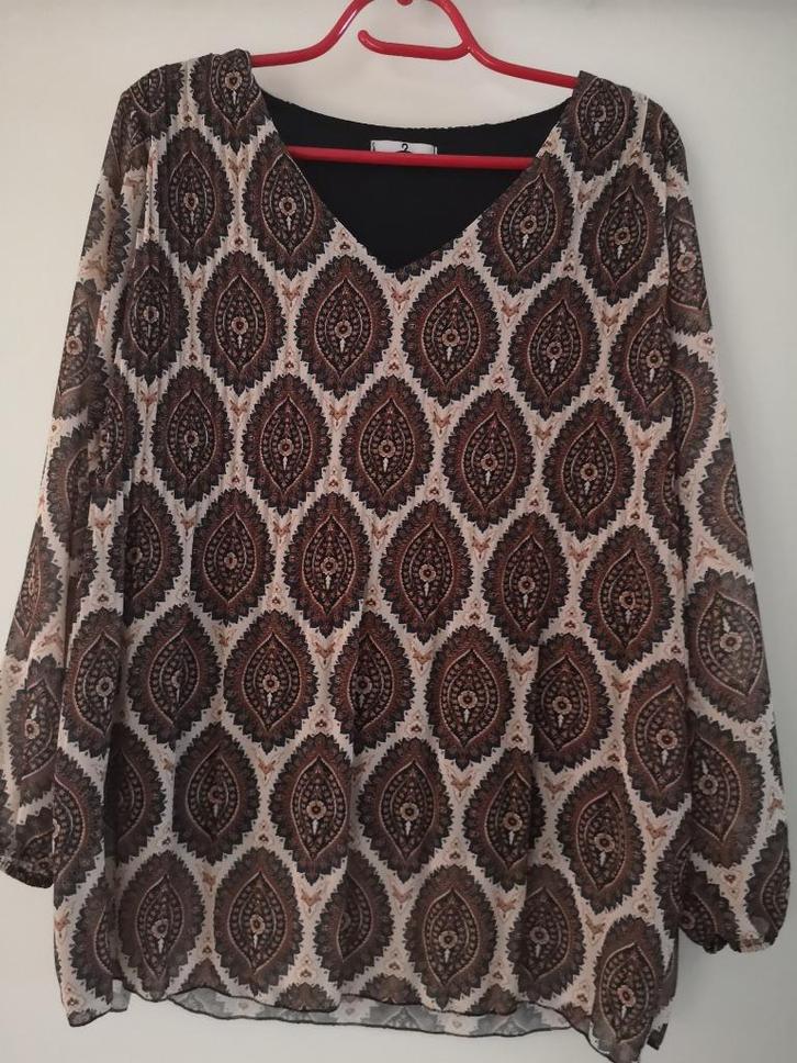 Beige blouse, Kleding | Dames, Blouses en Tunieken, Zo goed als nieuw, Maat 42/44 (L), Beige, Ophalen