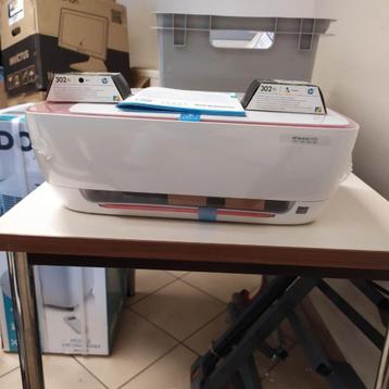 PRINTER HP DESKJET 3635 +2 inktjetcartridges beschikbaar voor biedingen