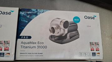 Oase aquamax titanium 31000 beschikbaar voor biedingen