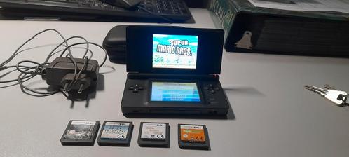Nintendo DS lite , zwarte kleur met 5 spelletjes, Consoles de jeu & Jeux vidéo, Consoles de jeu | Nintendo DS, Utilisé, DS Lite